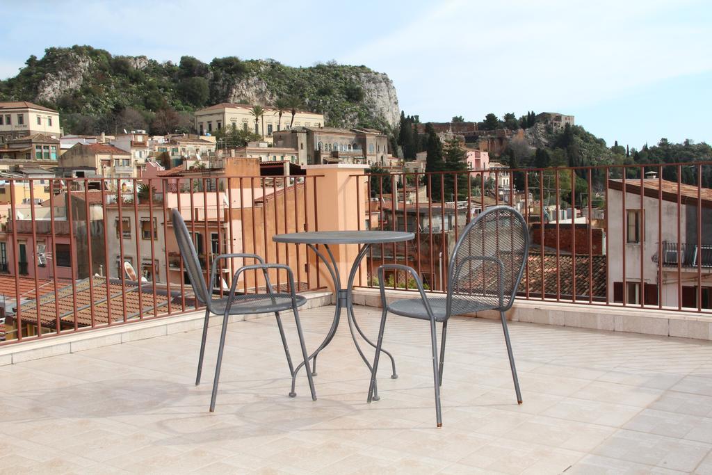 Residence Circe Taormina Exterior photo